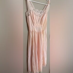 Vintage 70's ARTEMIS PINK Nightgown Nightie Lingerie  Size L